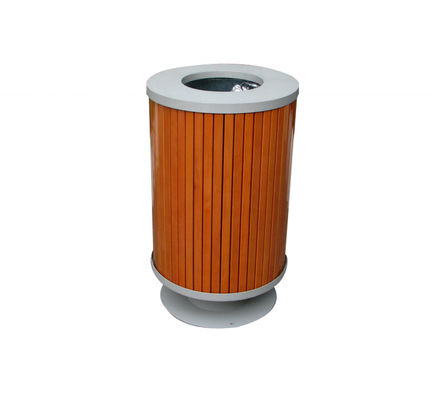 Round Outdoor Trash Cans , Mild Steel Solid Wood Trash Bin With Galvanized Liner