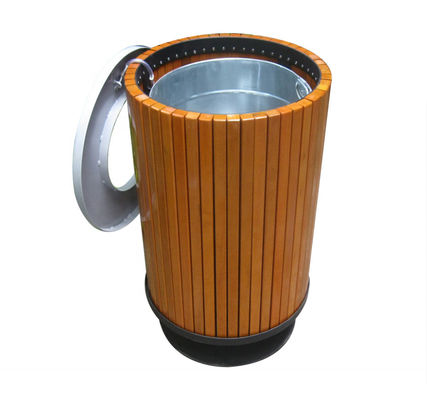 Round Outdoor Trash Cans , Mild Steel Solid Wood Trash Bin With Galvanized Liner