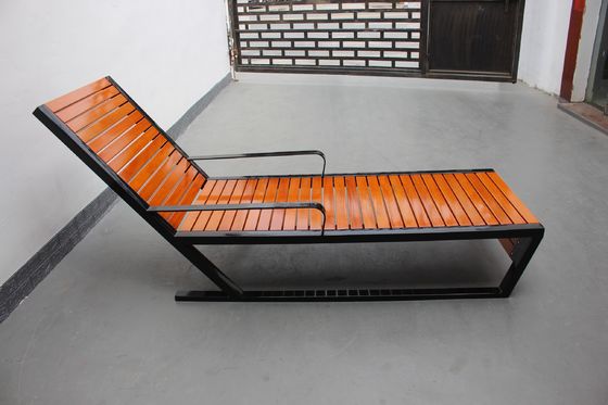 Custom Wooden Beach Lounge Chairs , Outdoor Swimming Pool Chair
